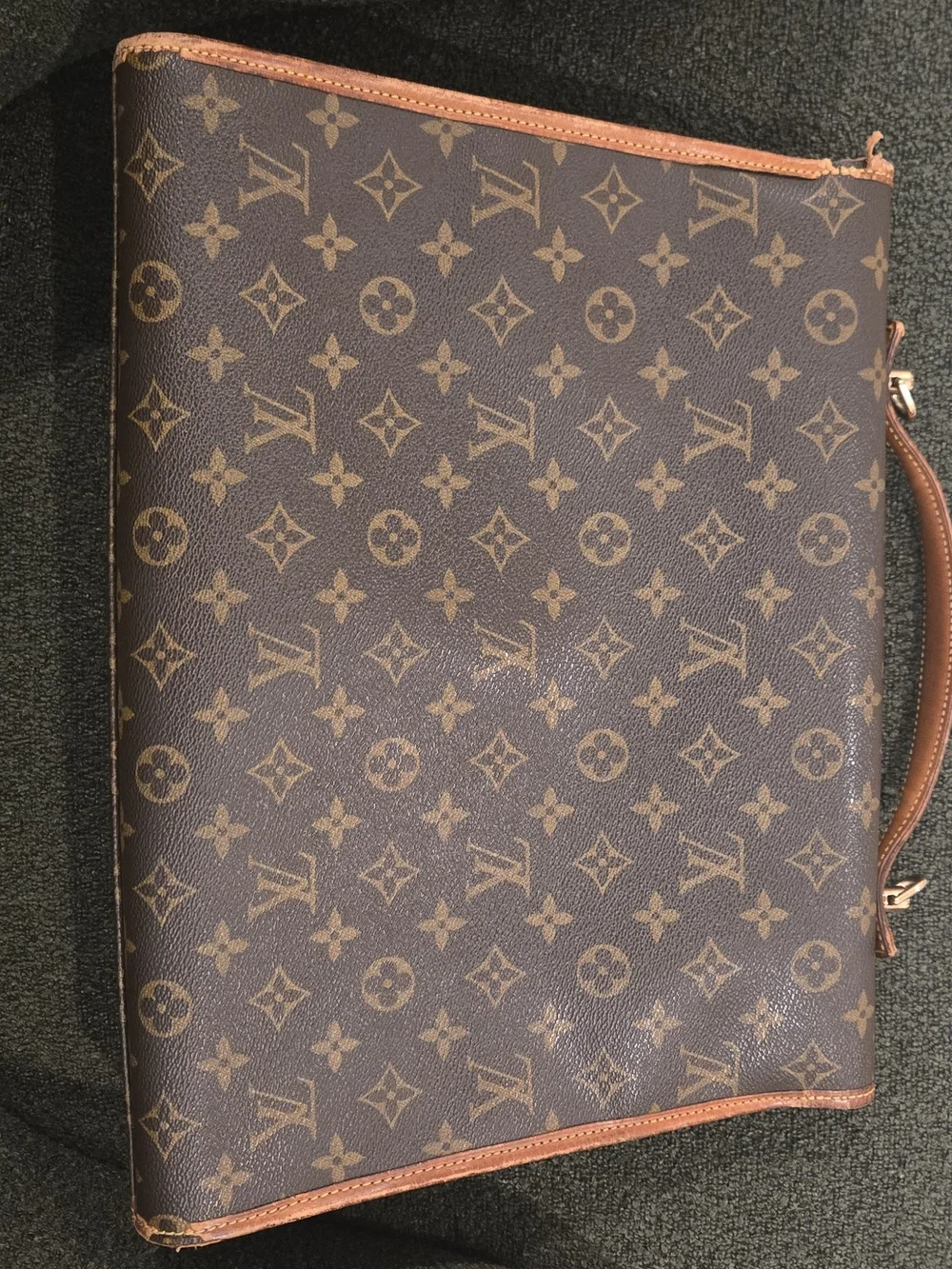 Louis Vuitton classic vintage
